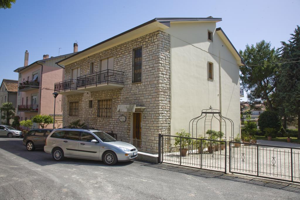 Guest House Villa Eva Sirolo Exterior photo